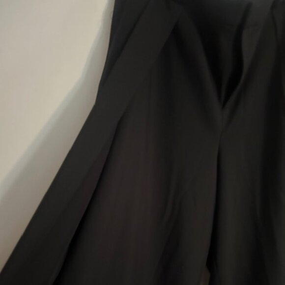 Eloquii Black wide leg drape front with belt loops trouser, size 20 - Picture 4 of 6
